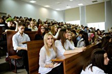 студенты РГУТиС